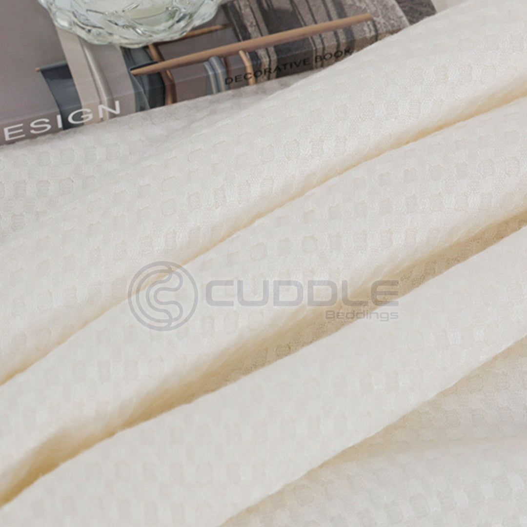 Bamboo Waffle Cooling Throw Blanket